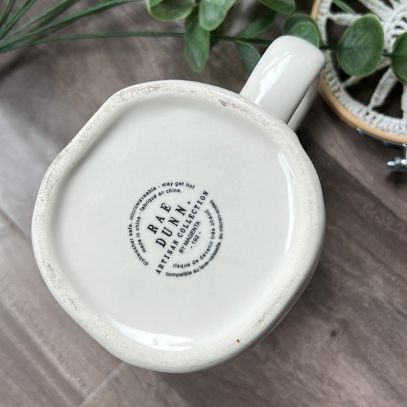 RAE DUNN - Best Teacher Ever Mug - Picture 5 of 5